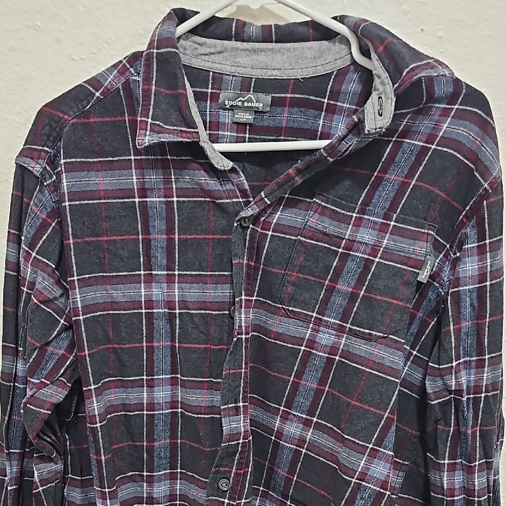 Men's Plaid Shirt - Black and Red